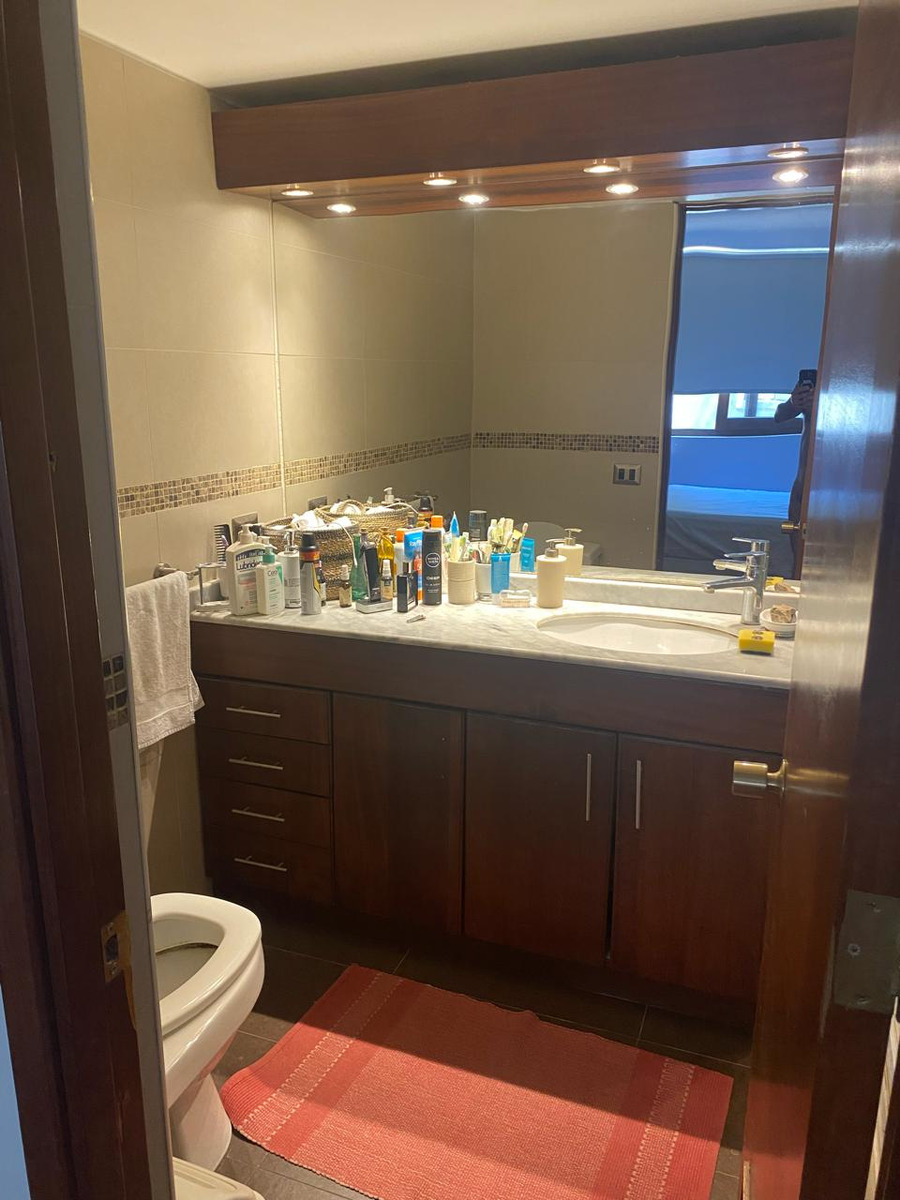 Arriendo Departamento 2D Parque Arauco - Las Condes