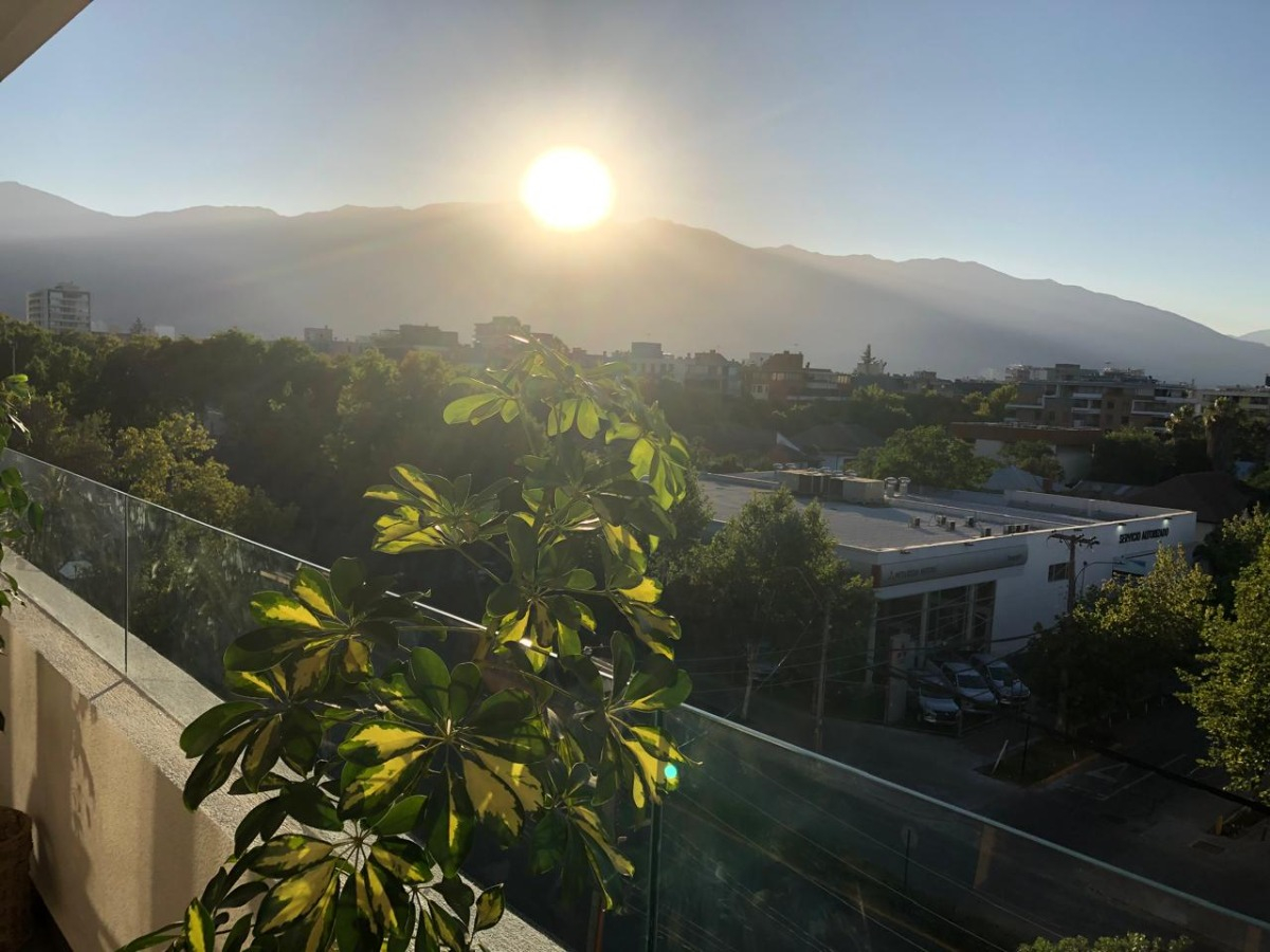 Venta Departamento SO 2D en suite Walk-in cl&oacute;set 2B 1E 1B In&eacute;s de Su&aacute;rez - Providencia