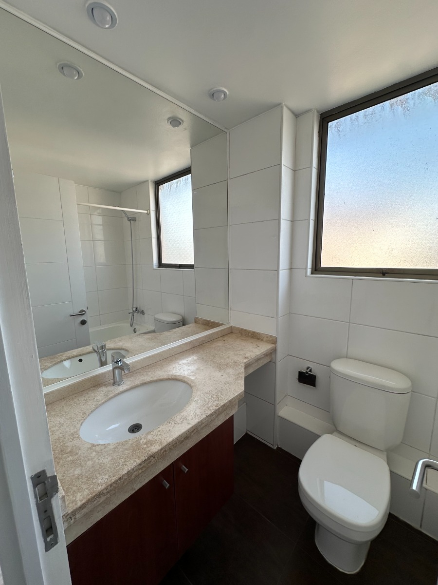 Arriendo Departamento 2D Metro Manquehue - Apumanque - Las Condes