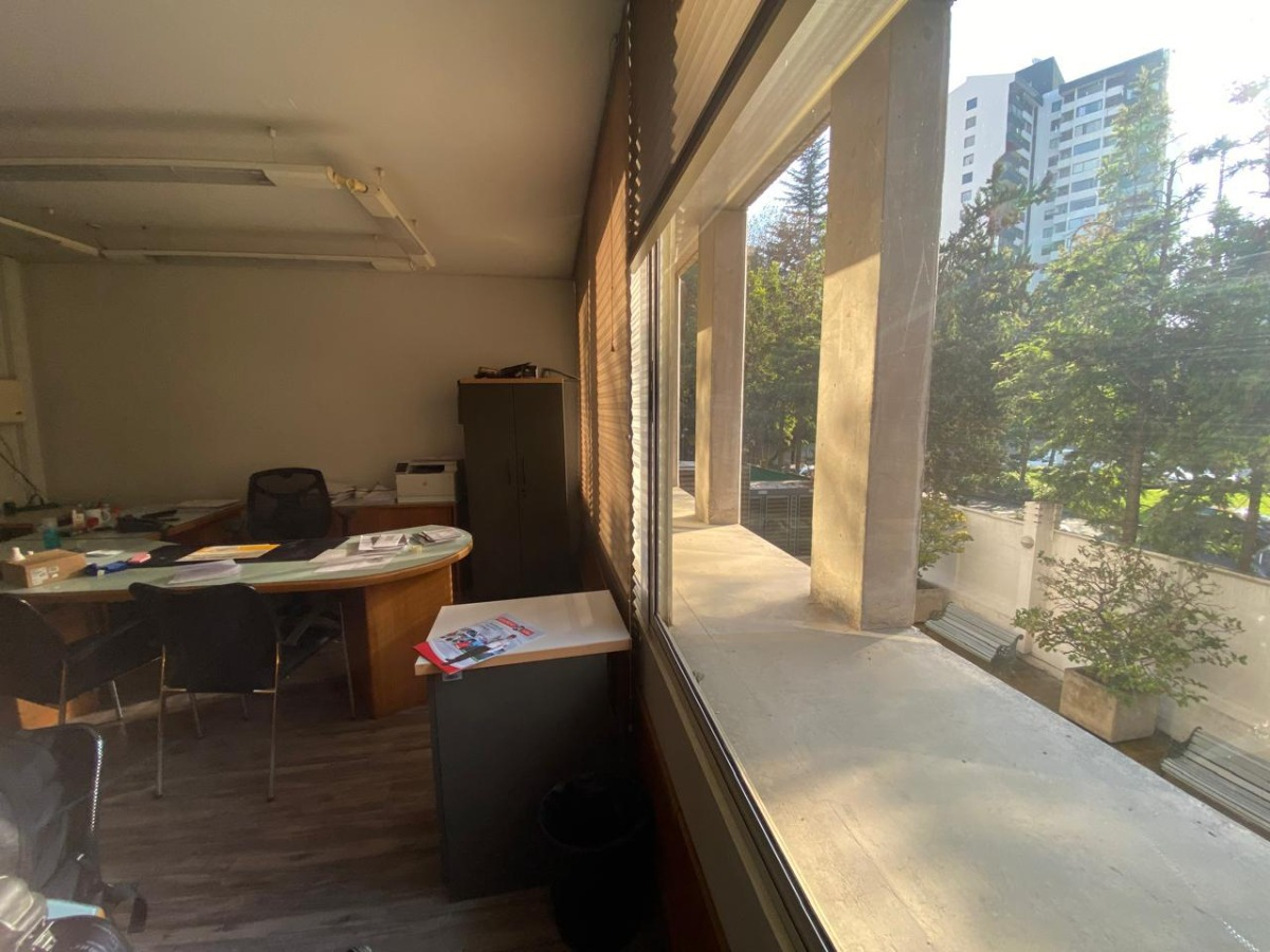 Arriendo Oficina NO 2B 1E Parque Arauco - Las Condes