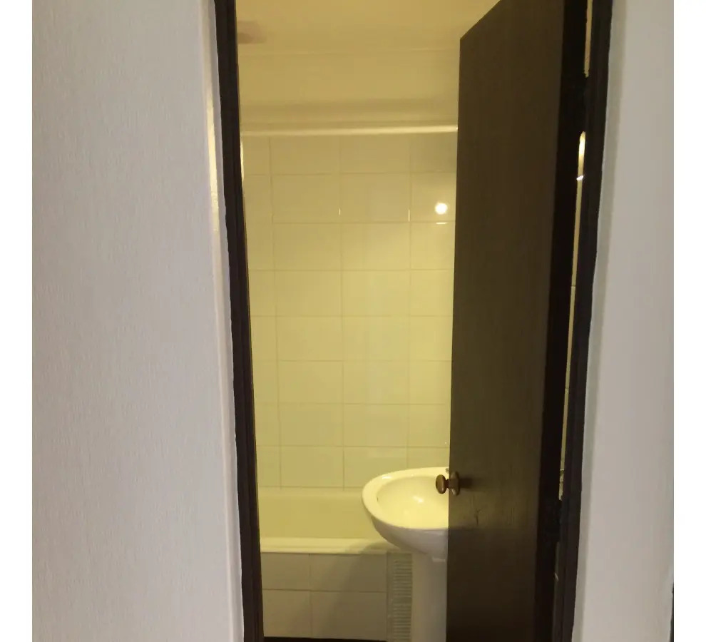 Venta Casa NO 2D 1B 2E Carlos Ossand&oacute;n - La Reina