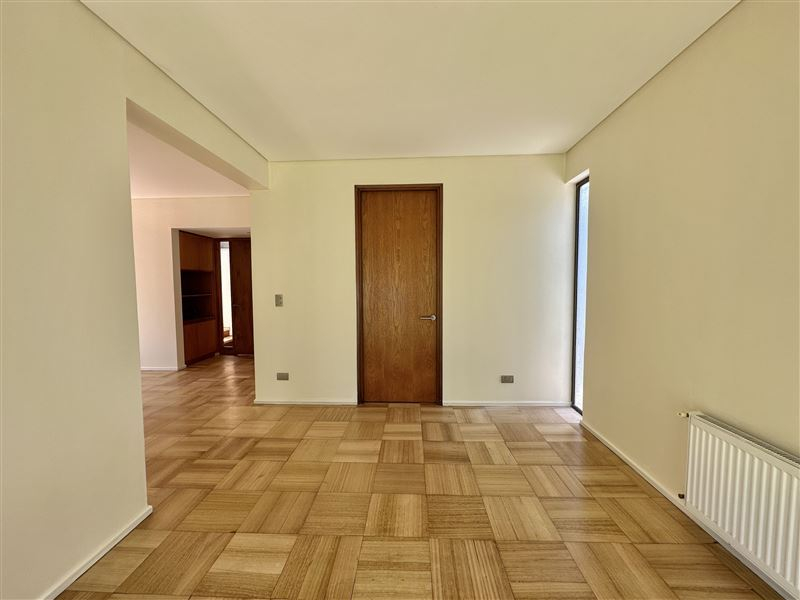 Arriendo Casa NorOriente-Poniente 5D 3B 2E 1B Jard&iacute;n Del Este - Vitacura