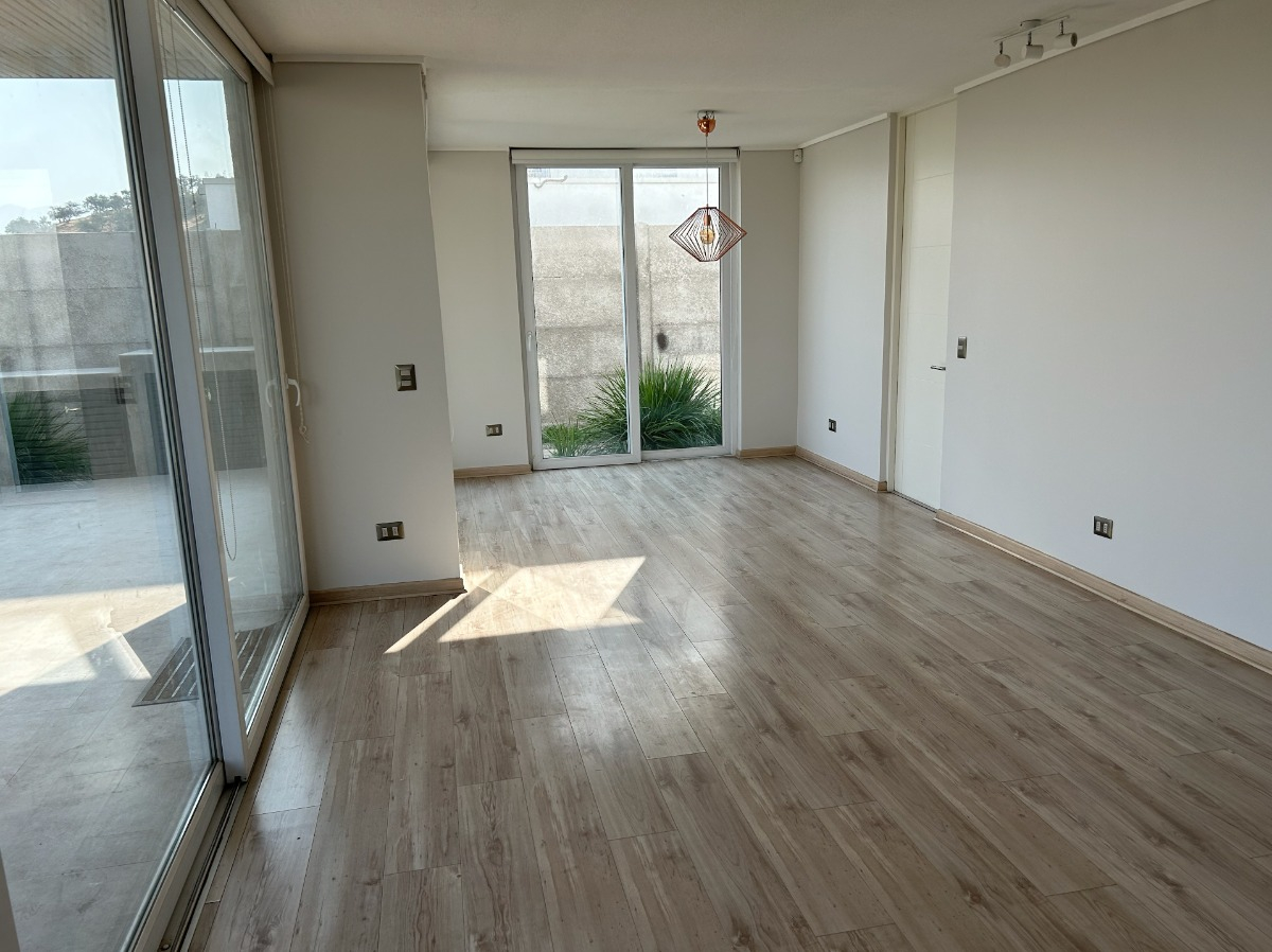 Arriendo Casa 4D 3B 2E La Dehesa - Lo Barnechea