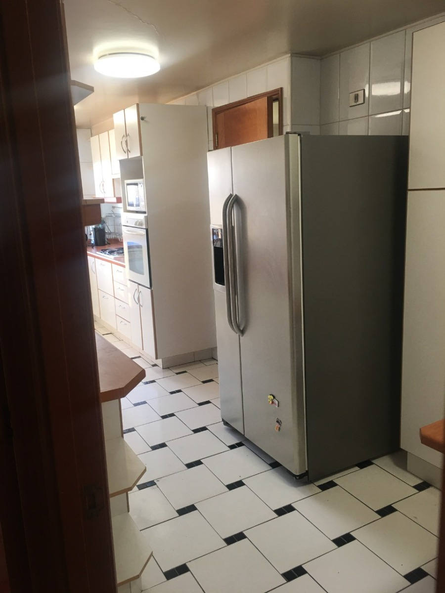 Arriendo Departamento NP 3D en suite Walk-in cl&oacute;set 3B 1E 1B Metro Escuela Militar - Las Condes