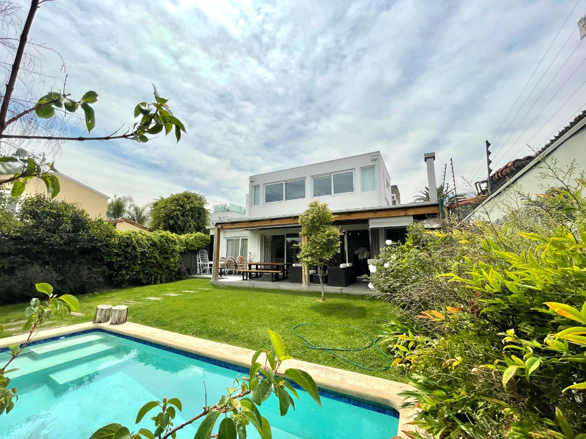 Venta Casa P 6D en suite Walk-in cl&oacute;set 4B 2E 1B La Reina Alta - La Reina
