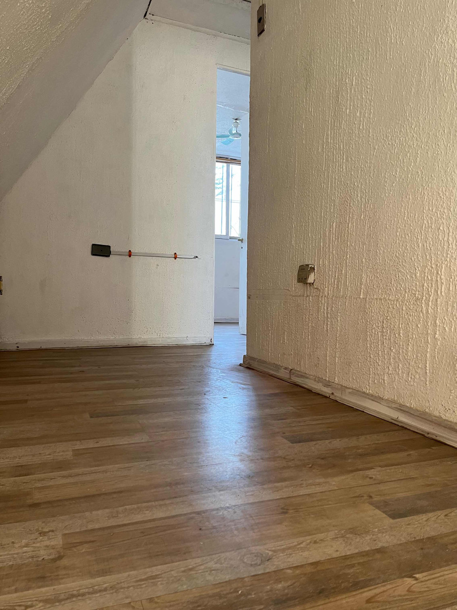 Arriendo Casa 5D Carlos Ossand&oacute;n - La Reina