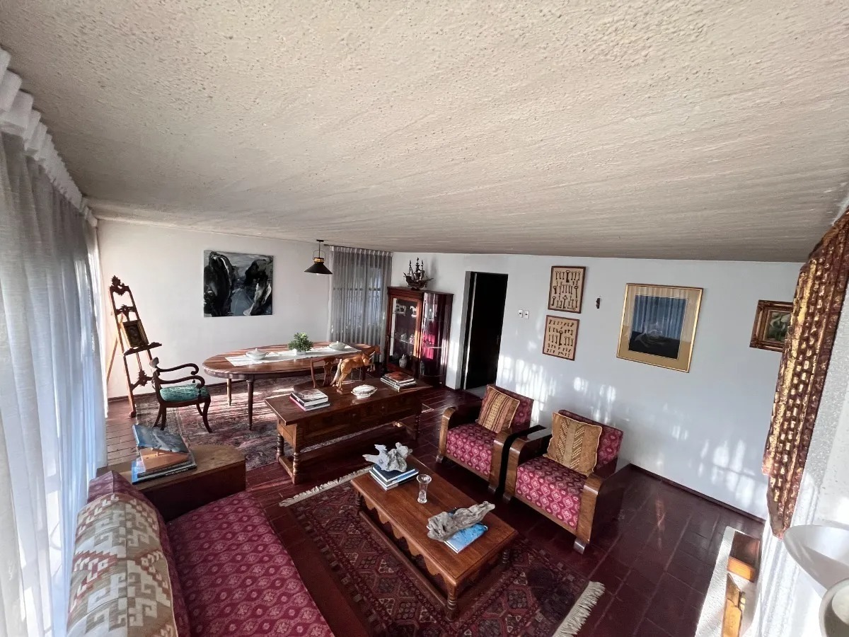 Venta Casa P 4D Walk-in cl&oacute;set 3B 2E 1B La Llaver&iacute;a - Vitacura