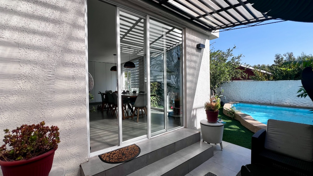 Venta Casa NO 4D en suite 3B 2E 1B Blest Gana - La Reina