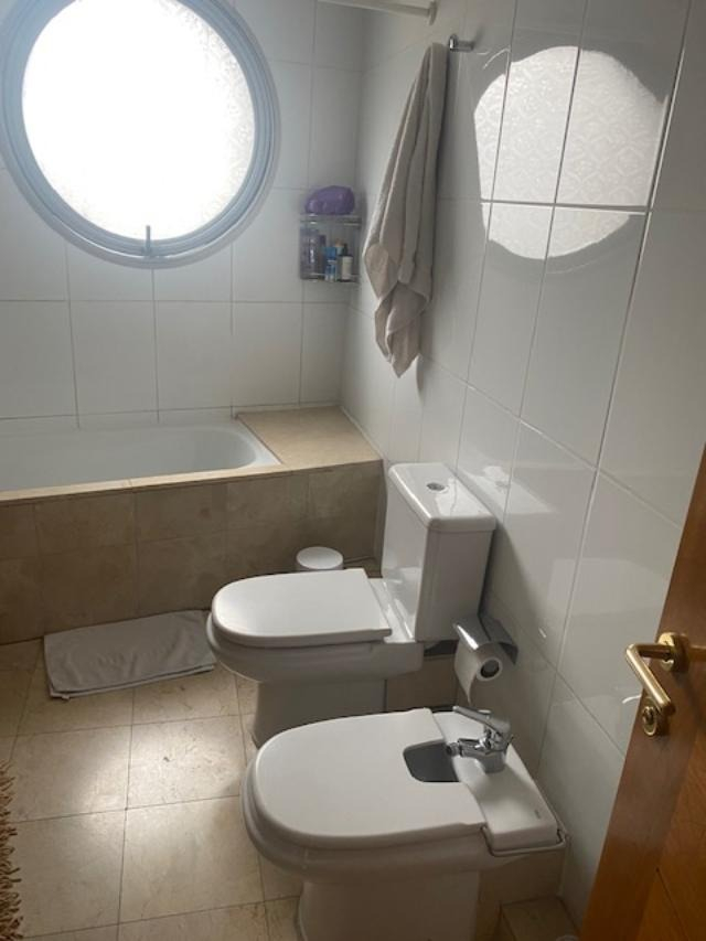 Arriendo Departamento SO 4D 4B 2E 1B Barrio El Golf - Las Condes