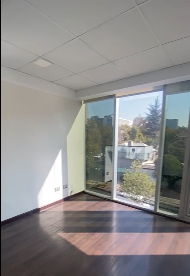 Arriendo Oficina 2B 1E 1B Pedro de Valdivia - Providencia