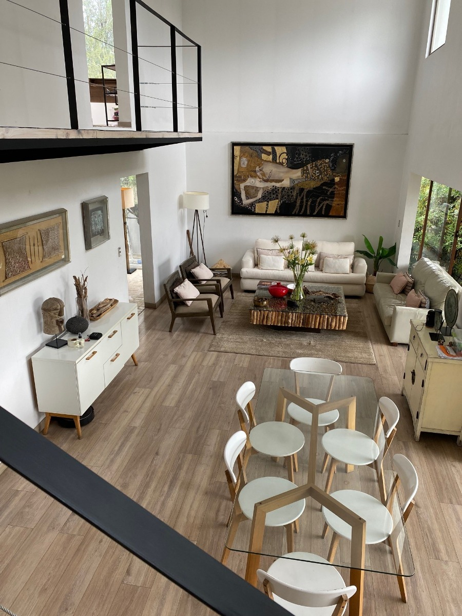 Venta Casa N 4D en suite Walk-in cl&oacute;set 4B 3E 1B Quinchamal&iacute; - Las Condes