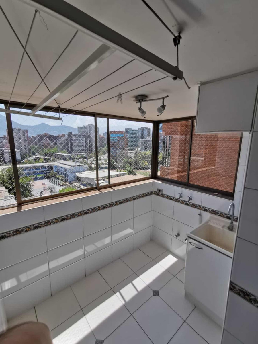 Arriendo Departamento 3D 3B 1E 1B Metro Manquehue - Apumanque - Las Condes