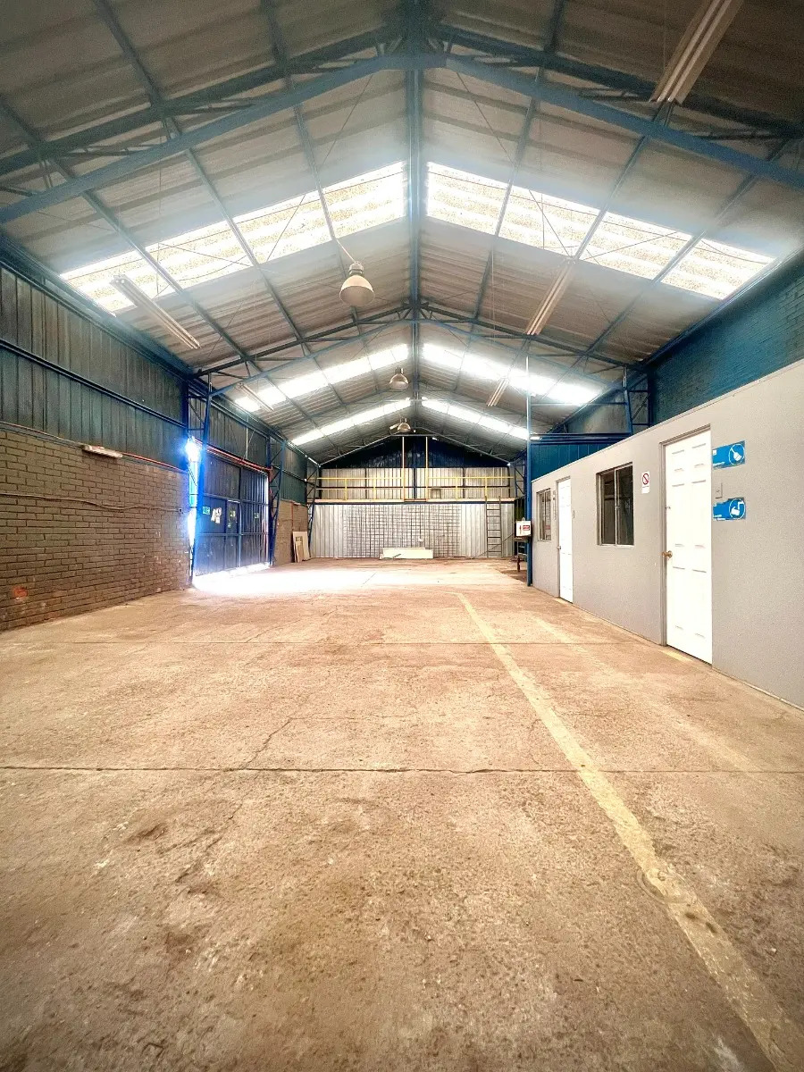 Propiedad Industrial En Arriendo En La Pintana