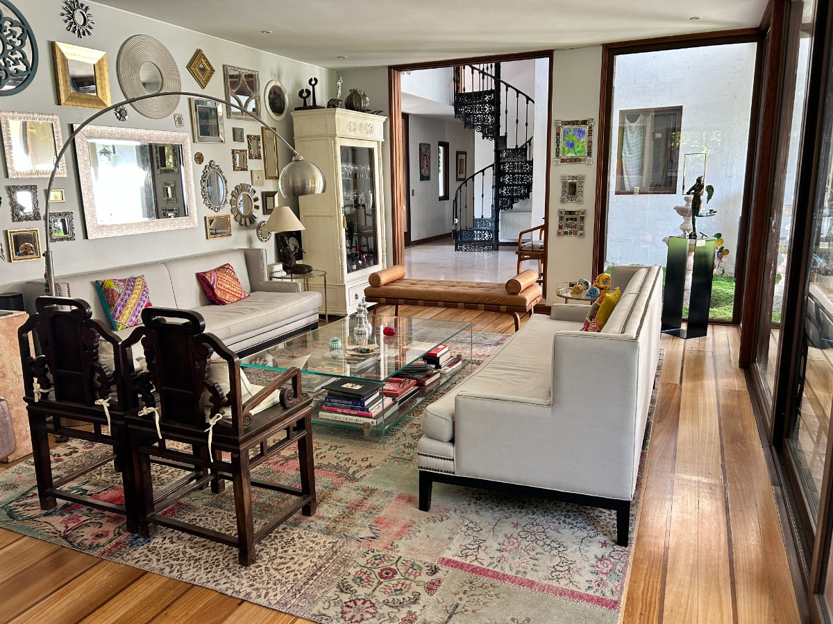 Venta Casa NO 5D en suite 5B 3E 3B Juan XXIII - Vitacura