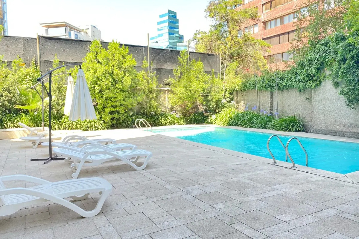 Arriendo Departamento N 3D en suite Walk-in cl&oacute;set 3B 2E 1B Barrio El Golf - Las Condes