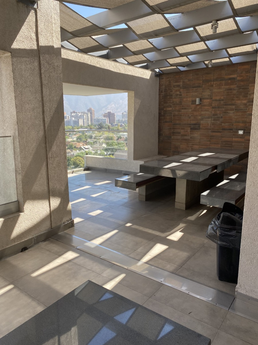 Arriendo Departamento SO 1D en suite 1B 1E 1B Metro Hernando de Magallanes - Las Condes