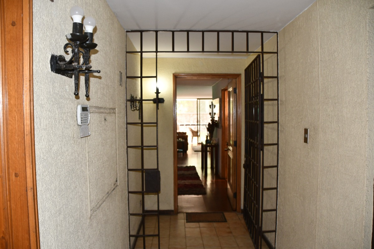 Venta Departamento O 4D en suite Walk-in cl&oacute;set 3B 1E 1B Estadio Manquehue - Vitacura