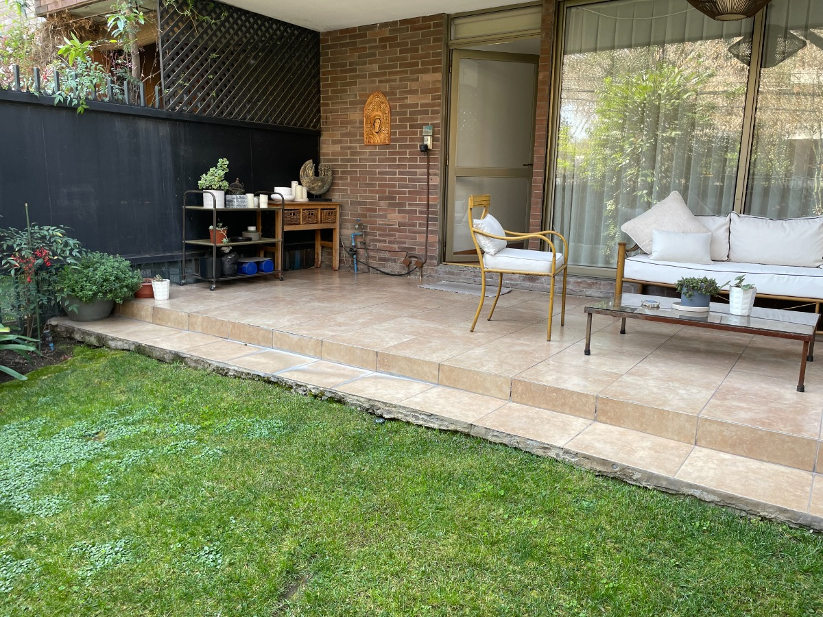 Venta Departamento 4D en suite 4B 3E 1B Jard&iacute;n Del Este - Vitacura