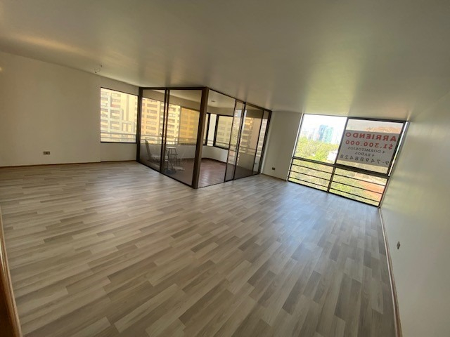 Arriendo Departamento NO 4D en suite Walk-in cl&oacute;set 4B 1E Parque Arauco - Las Condes