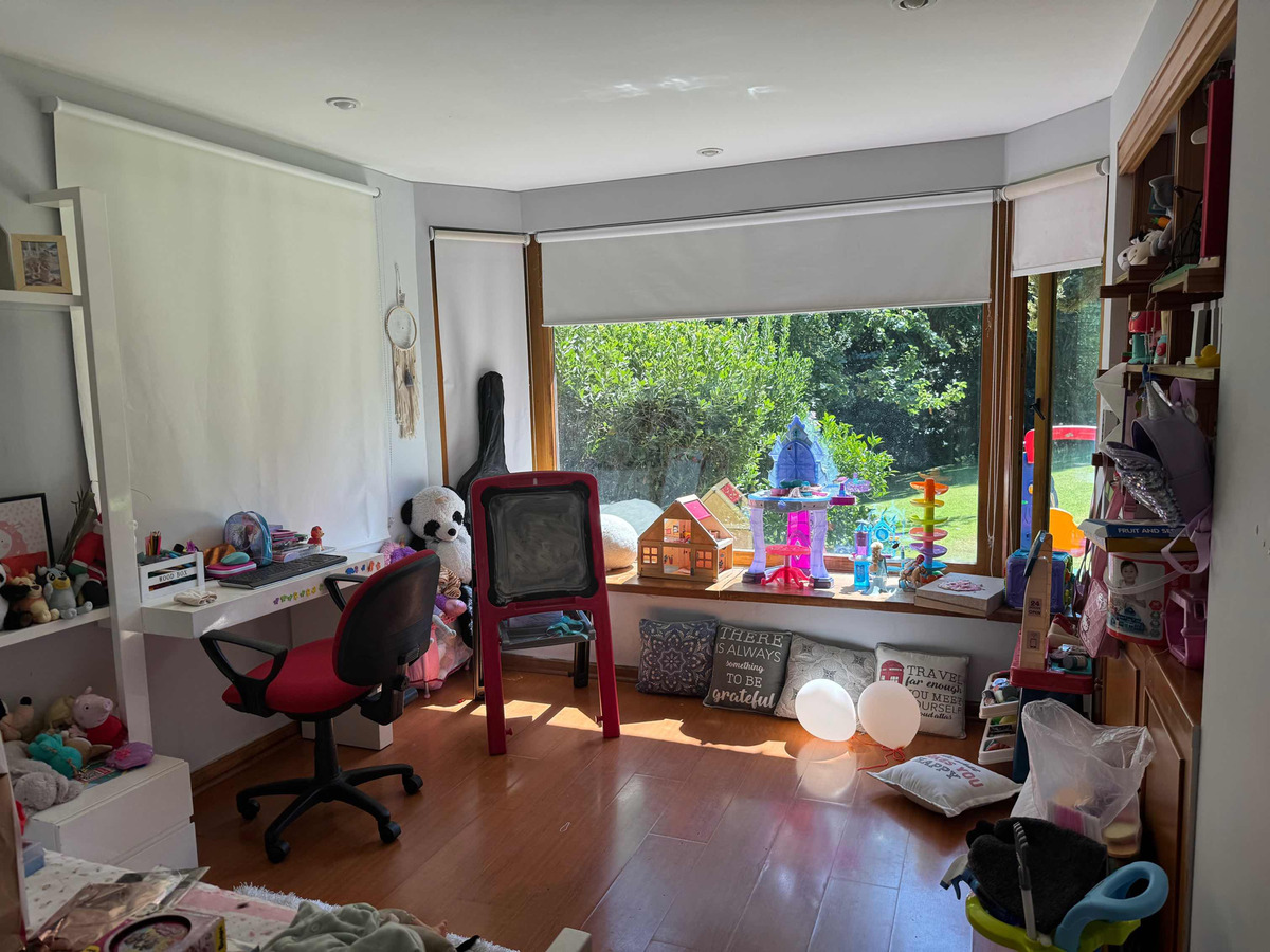 Venta Casa 5D 4B 7E El Huinganal - Lo Barnechea