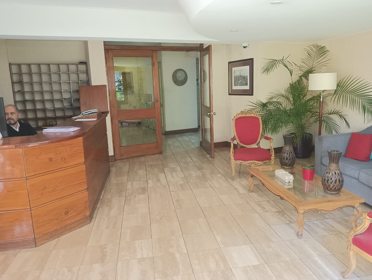 Arriendo Departamento NO 4D en suite Walk-in cl&oacute;set 3B 1E 1B Metro Escuela Militar - Las Condes