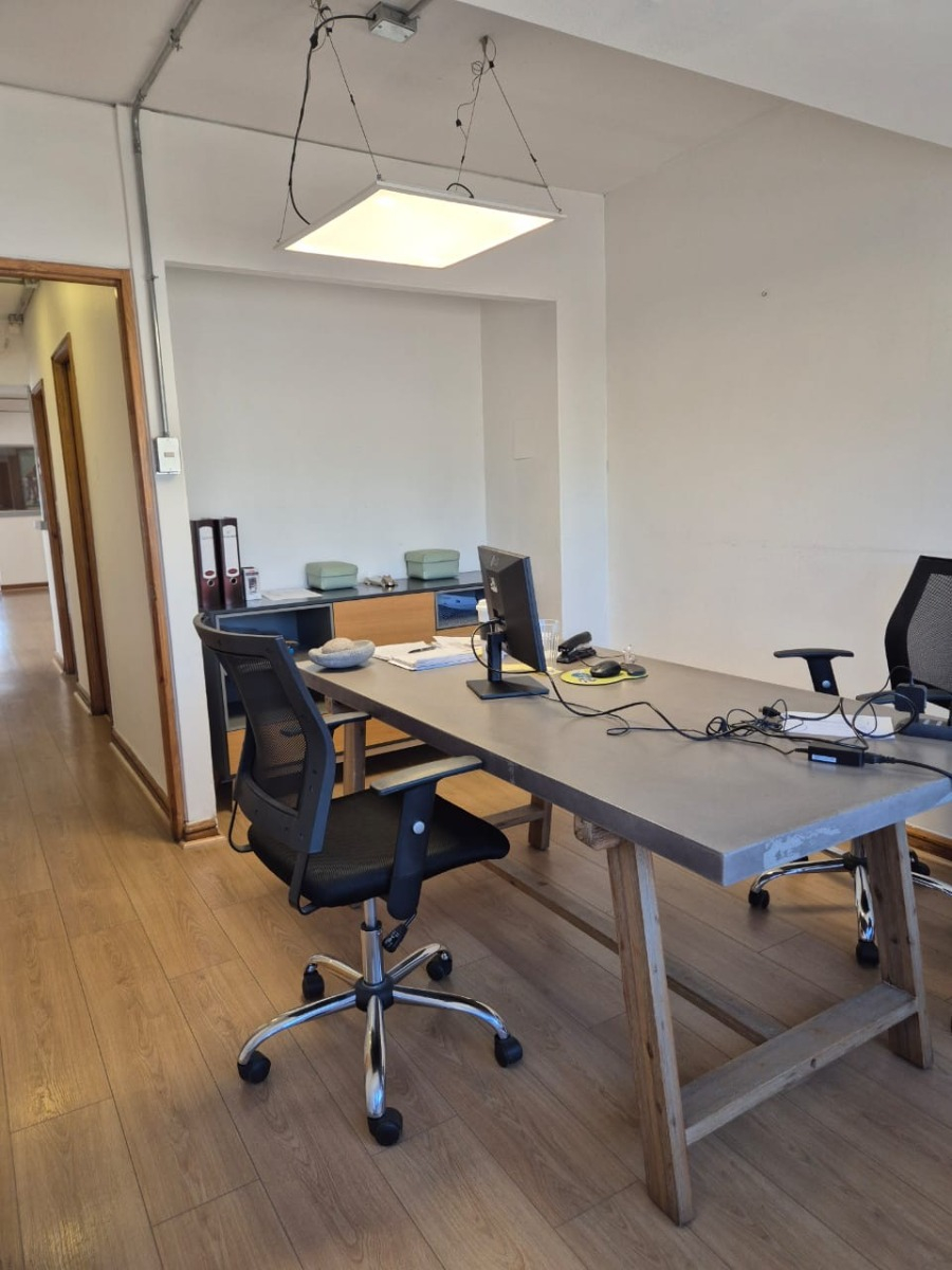 Arriendo Oficina 3B 2E 1B Los Leones - Providencia