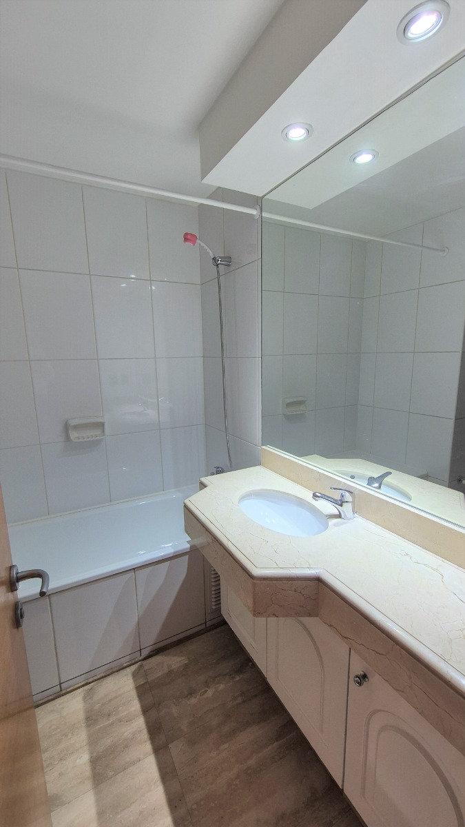 Venta Departamento NO 3D en suite Walk-in cl&oacute;set 3B 2E 1B Parque Arauco - Las Condes