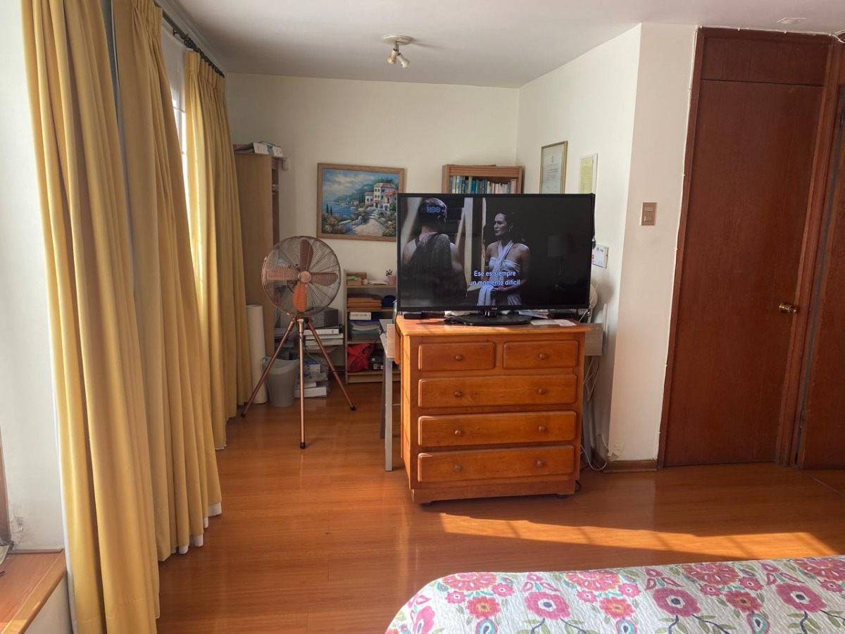 Venta Casa P 4D en suite 3B 2E Parque Padre Alberto Hurtado - Las Condes