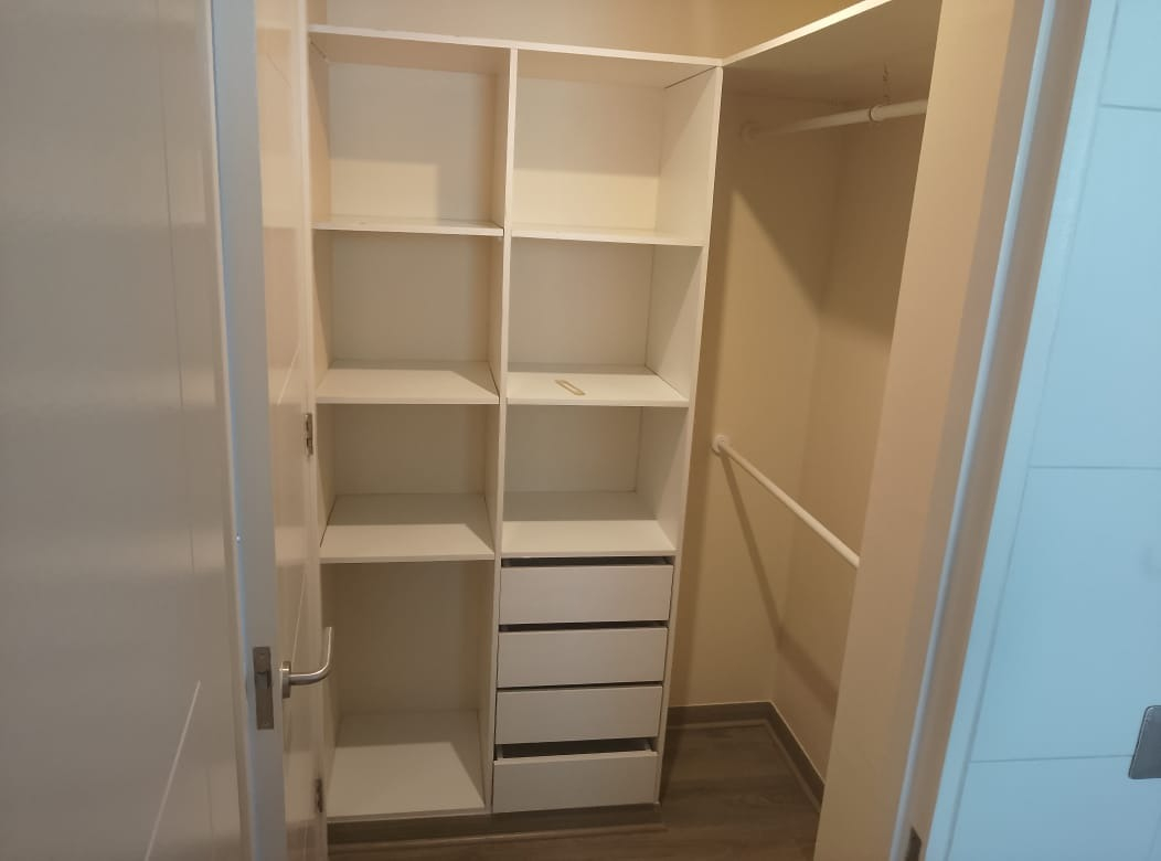 Arriendo Departamento 3D en suite Walk-in cl&oacute;set 2B 1E 1B In&eacute;s de Su&aacute;rez - Providencia