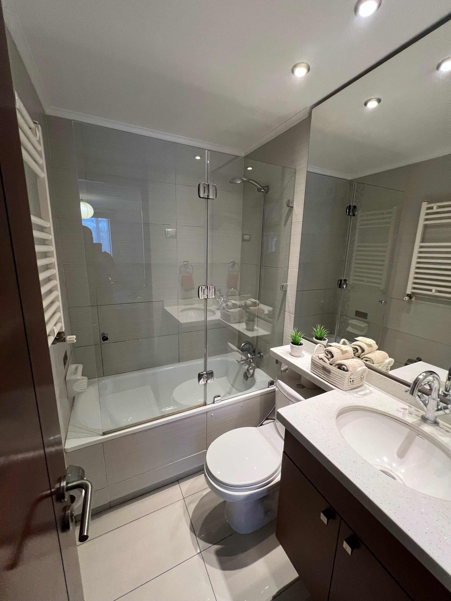 Venta Departamento 1D Alto Las Condes - Las Condes