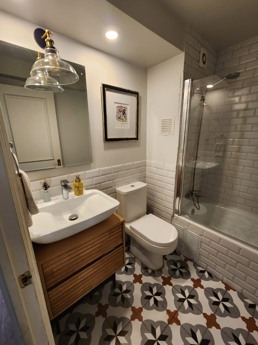 Venta Departamento SP 2D en suite 2B 1E 1B Pedro de Valdivia - Providencia