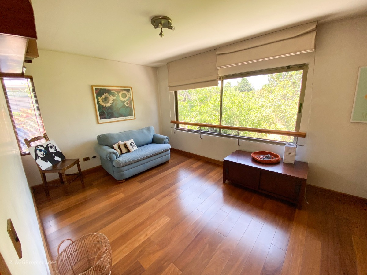 Venta Casa 5D Los Dominicos - Las Condes