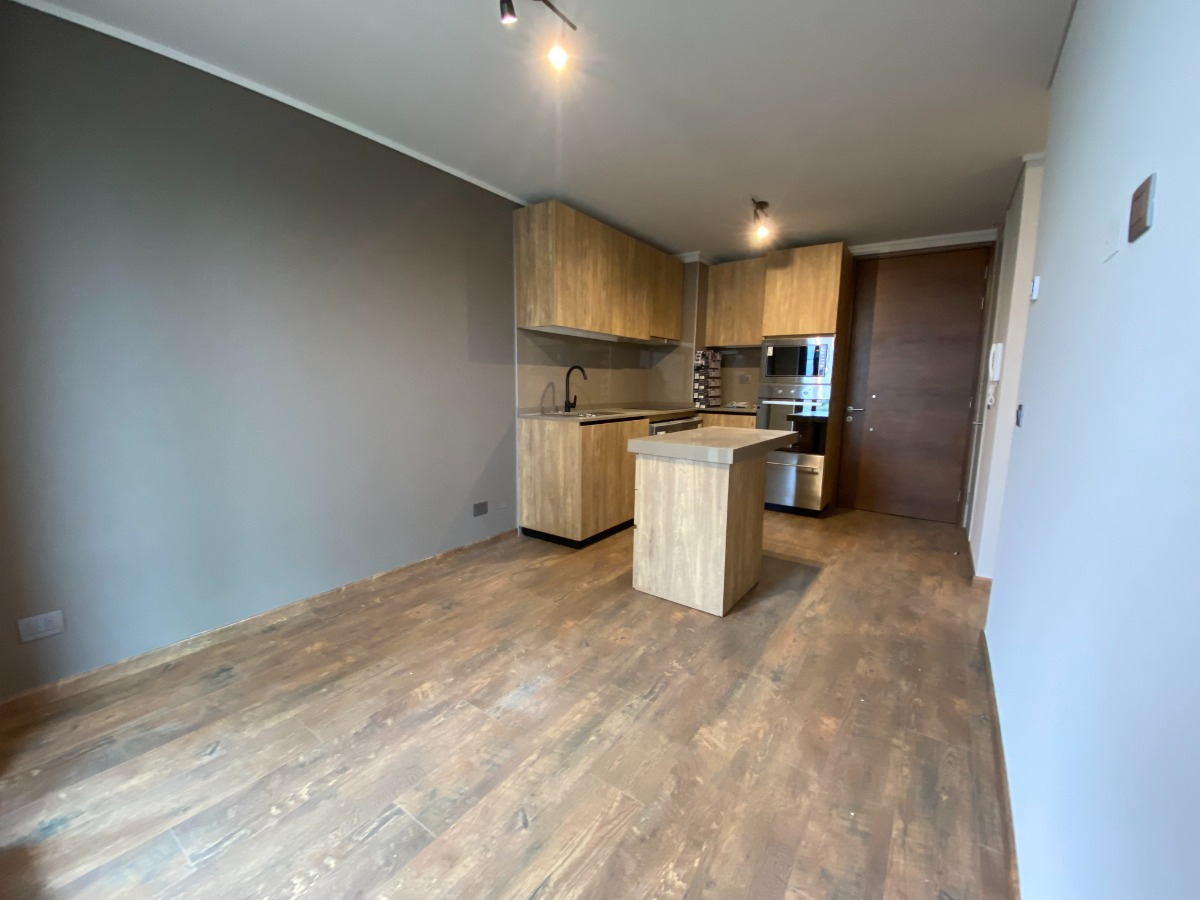 Arriendo Departamento 2D Metro Hernando de Magallanes - Las Condes