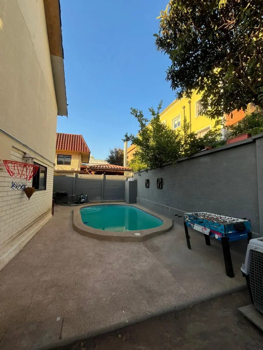 Venta Casa NP 4D 2B 3E 1B In&eacute;s de Su&aacute;rez - Providencia