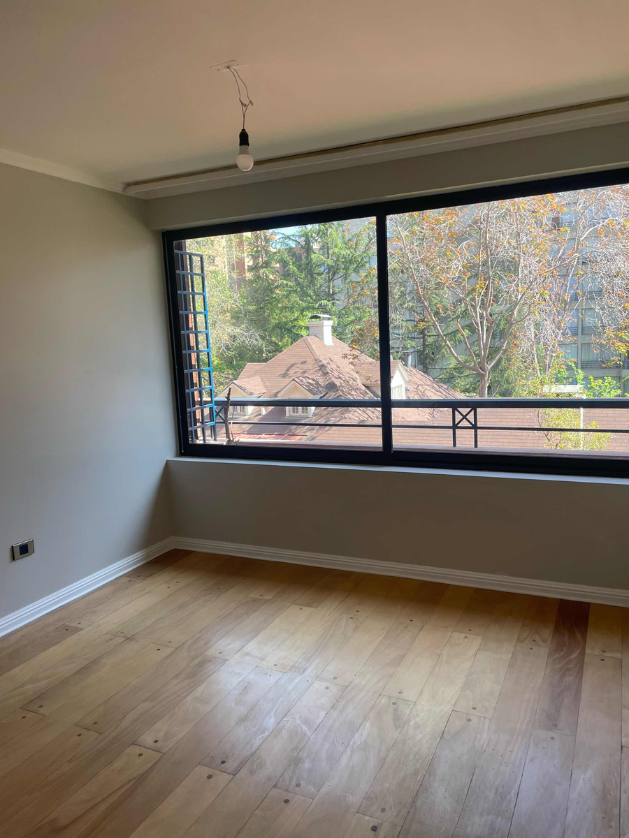 Venta Departamento NO 3D en suite Walk-in cl&oacute;set 3B 1E 1Bd Nueva Las Condes - Las Condes