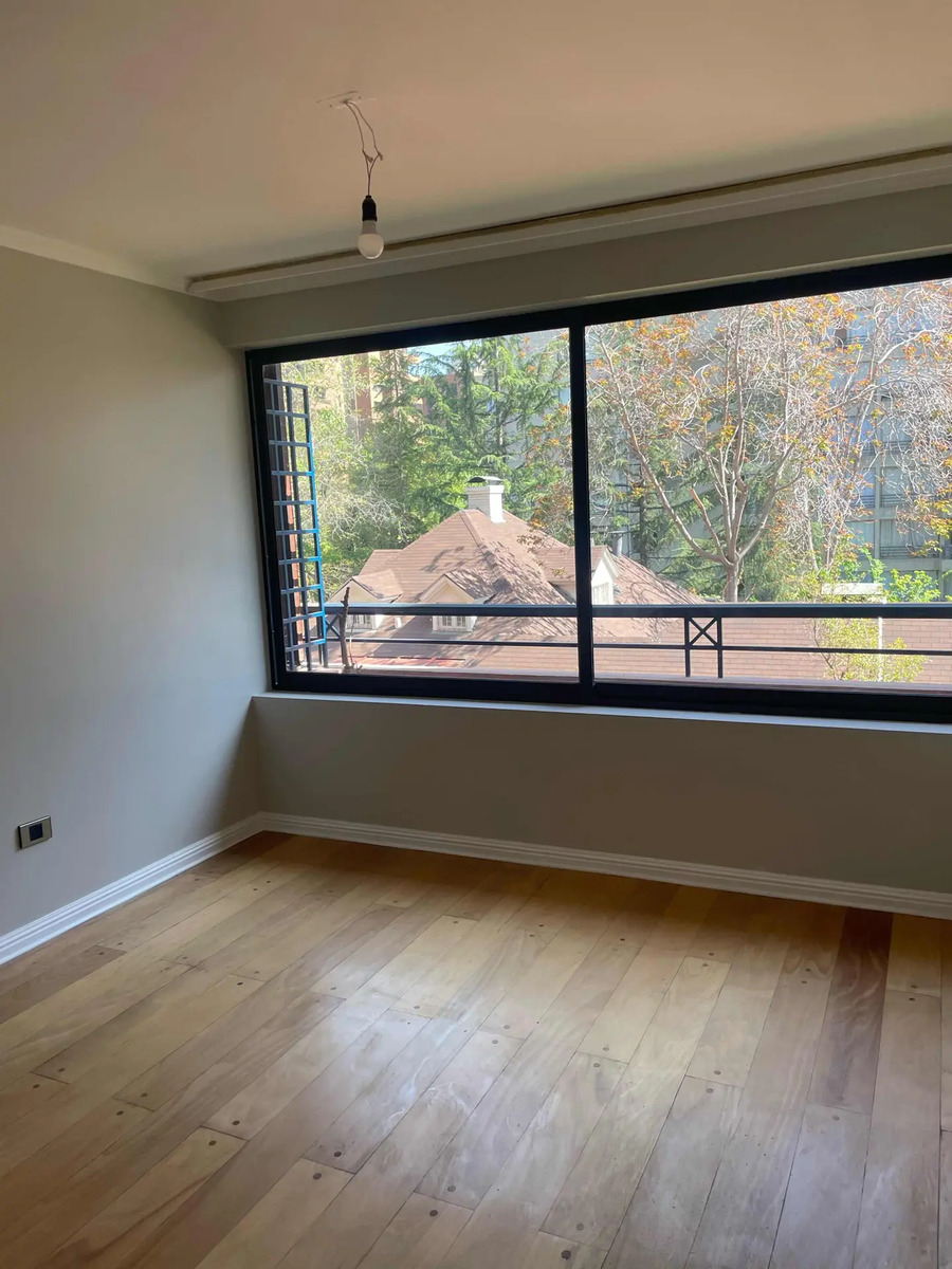Venta Departamento NO 3D en suite Walk-in cl&oacute;set 3B 1E 1Bd Nueva Las Condes - Las Condes