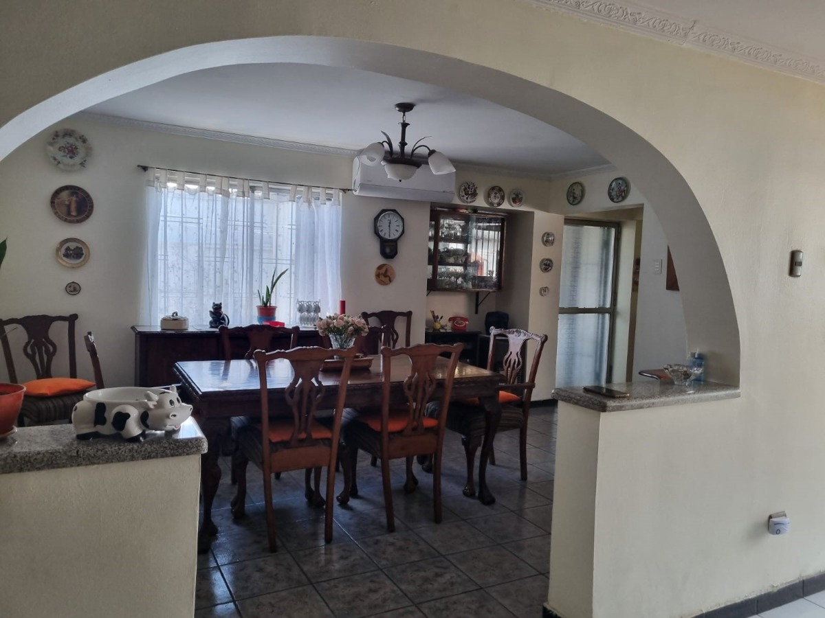 Venta Casa O 4D en suite 2B 3E Parque Juan XXIII - &Ntilde;u&ntilde;oa