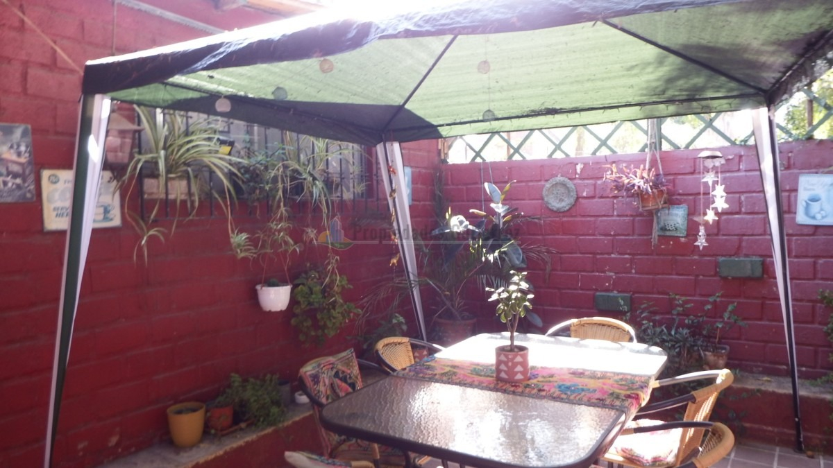 Venta Casa SP 5D 3B 2E Troncos Viejos - La Reina