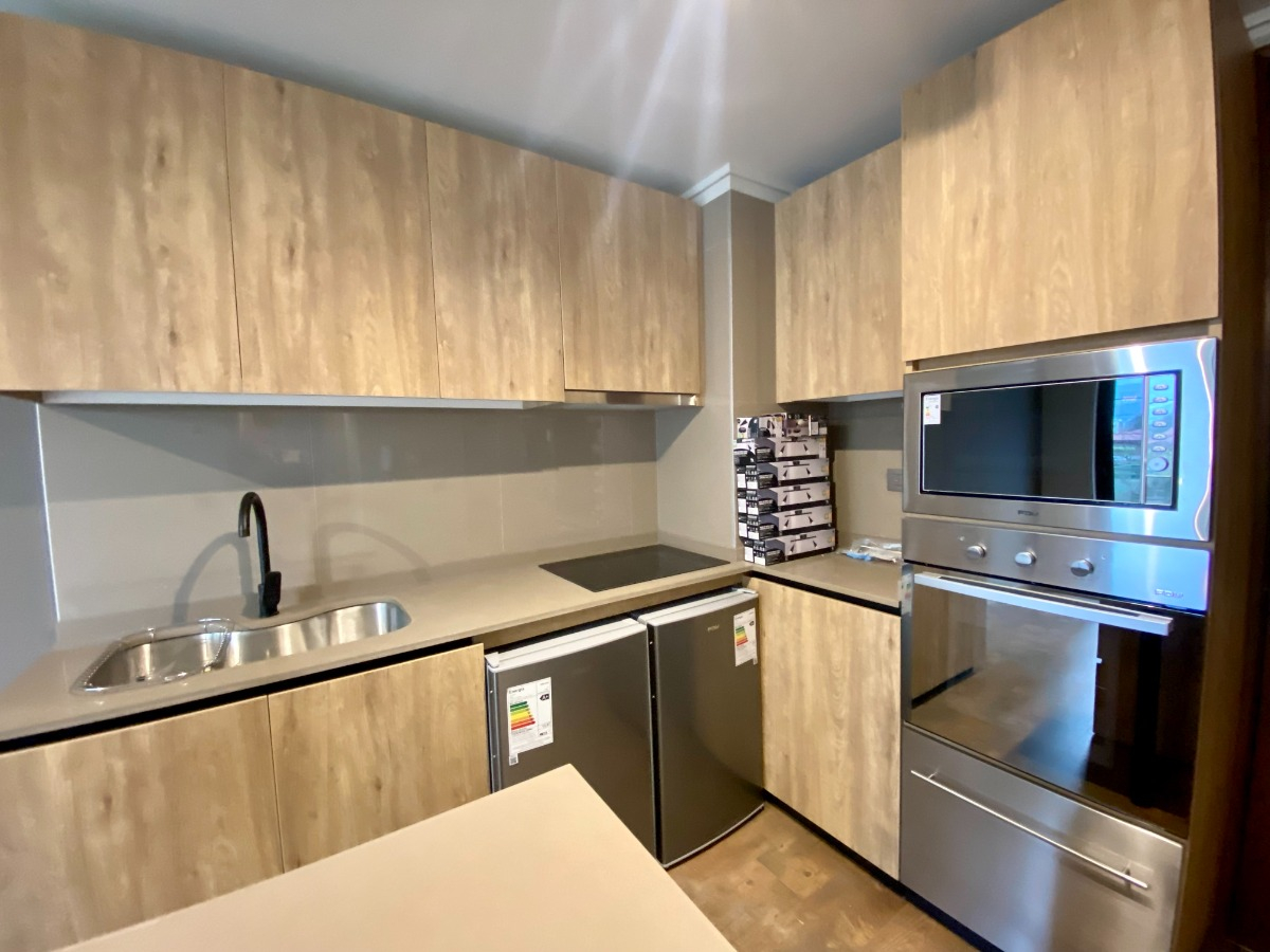 Arriendo Departamento 2D Metro Hernando de Magallanes - Las Condes