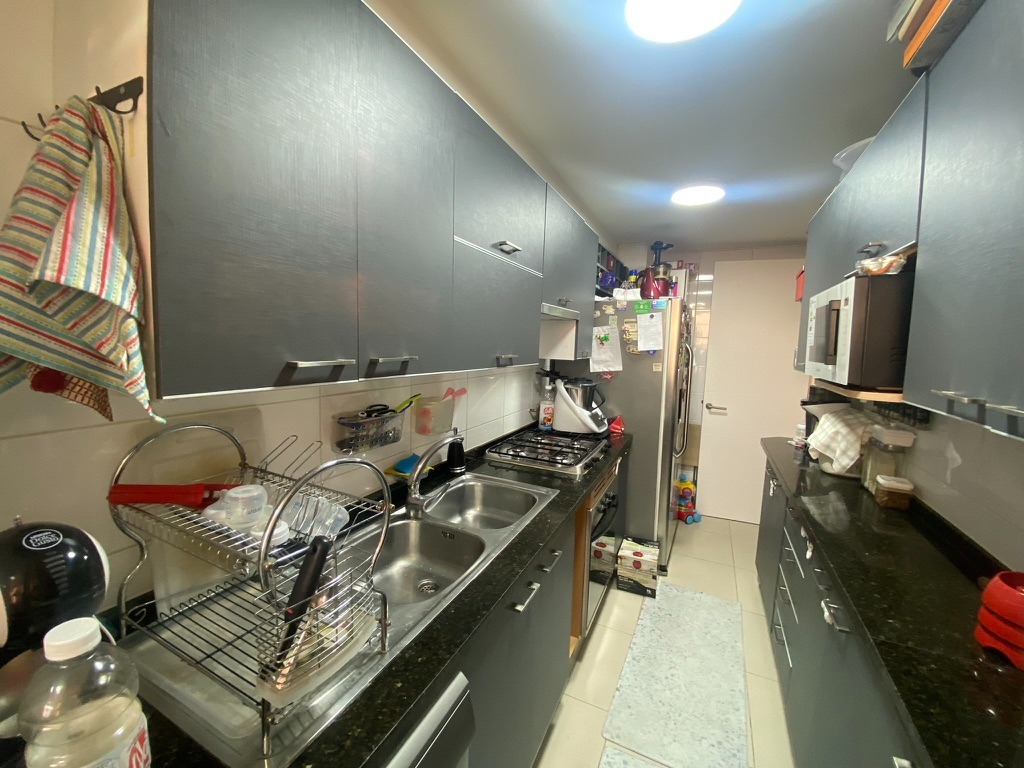 Arriendo Departamento SP 2D en suite 2B 1E 1B Barrio El Golf - Las Condes