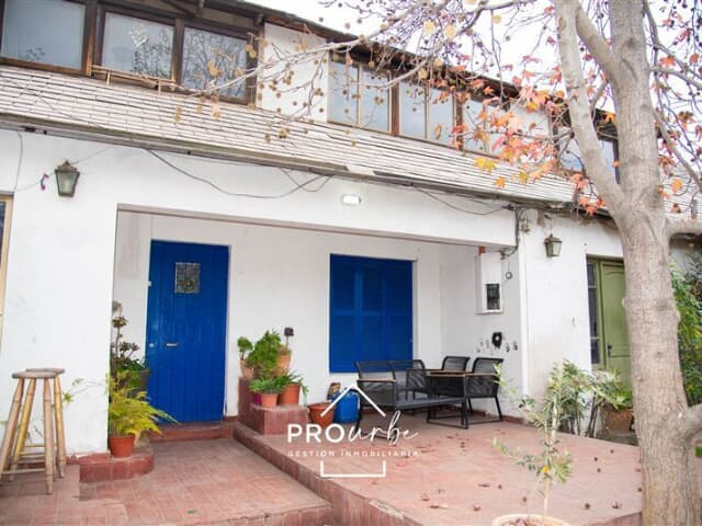 Venta Casa 6D 2B 10E Francisco de Villagra - La Reina