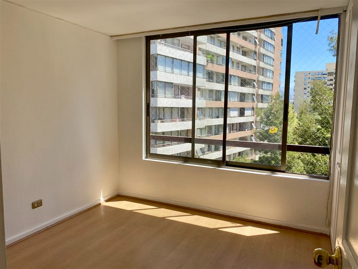 Arriendo Departamento NO 4D en suite Walk-in cl&oacute;set 3B 1E Rotonda Atenas - Las Condes