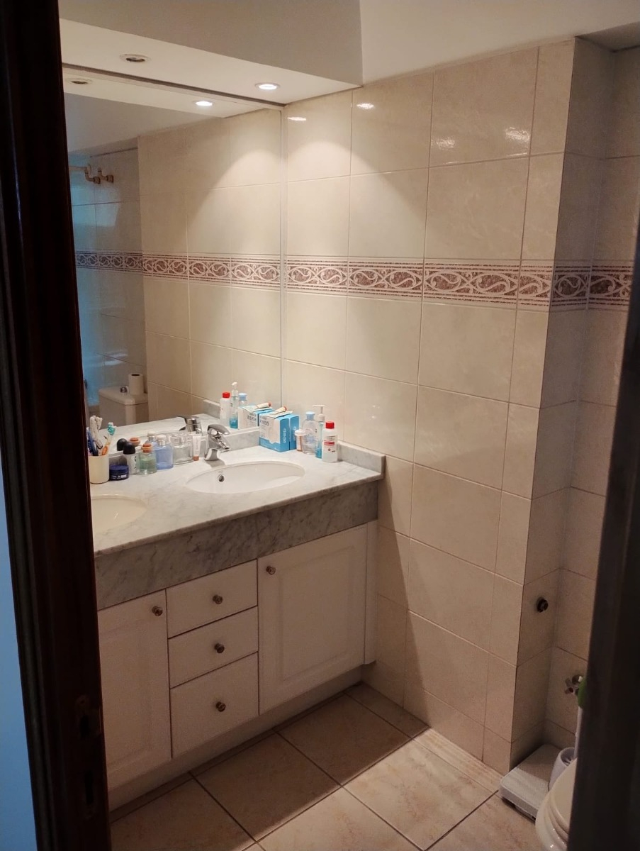 Venta Departamento 4D en suite Walk-in cl&oacute;set 4B 2E 1B Jard&iacute;n Del Este - Vitacura
