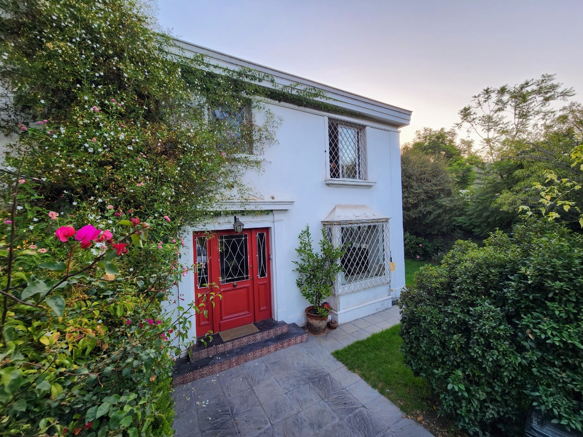 Venta Casa NO 4D en suite Walk-in cl&oacute;set 4B 2E 3B Pedro de Valdivia Norte - Providencia