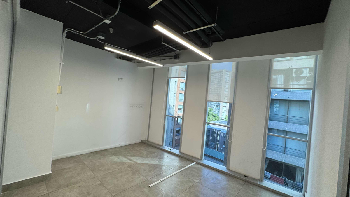 Arriendo Oficina 2B Pedro de Valdivia - Providencia