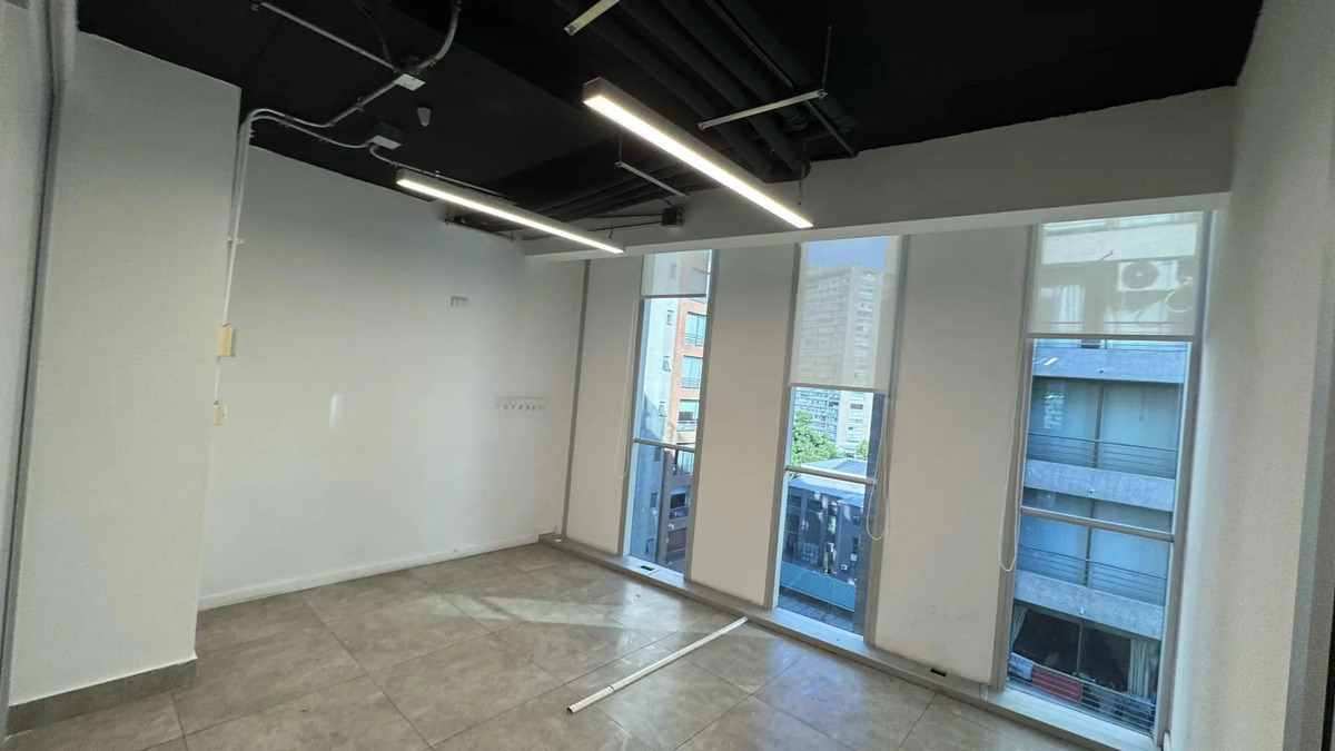 Arriendo Oficina 2B Pedro de Valdivia - Providencia