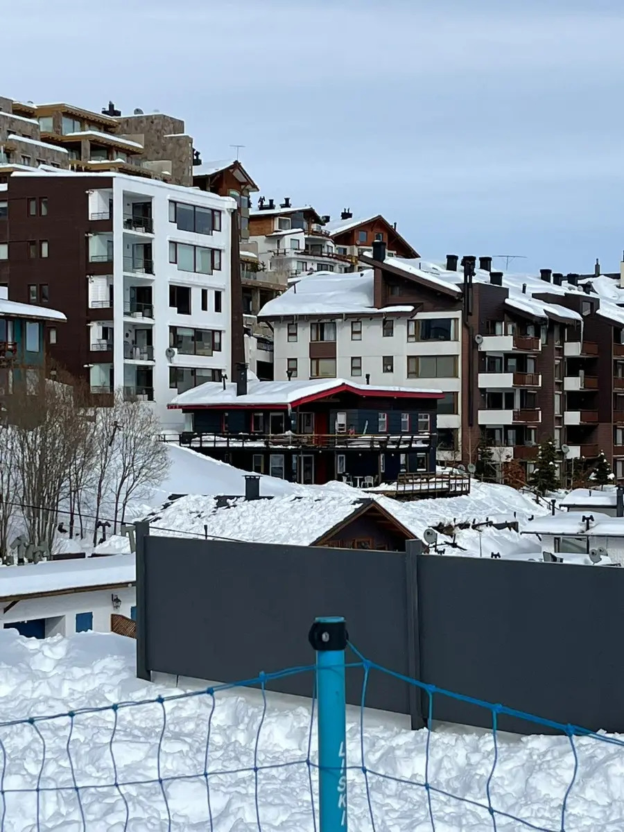Venta Casa 4D en suite Walk-in cl&oacute;set 3B 2E 1B Centros Invernales - Lo Barnechea