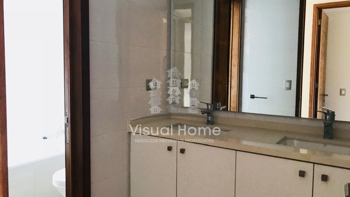 Arriendo Casa NO 5D en suite Walk-in cl&oacute;set 5B 4E 1B La Dehesa - Lo Barnechea