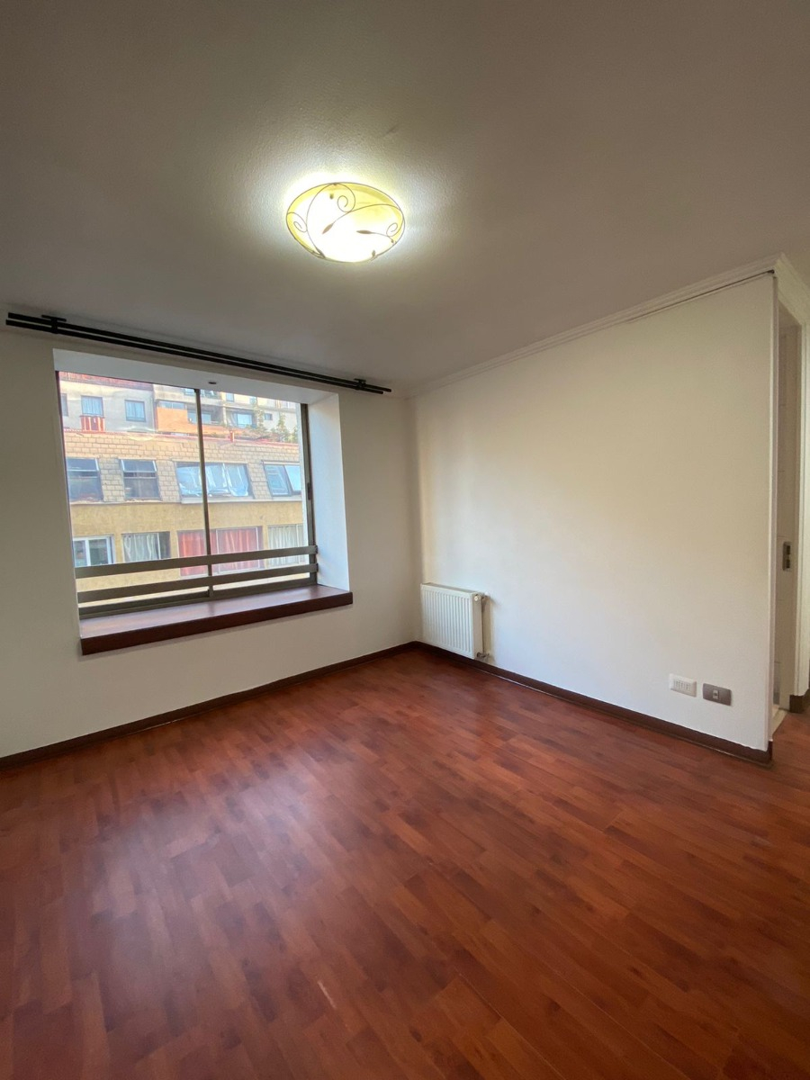 Venta Departamento S 3D en suite Walk-in cl&oacute;set 2B 1E 1B Metro Monse&ntilde;or Eyzaguirre - &Ntilde;u&ntilde;oa