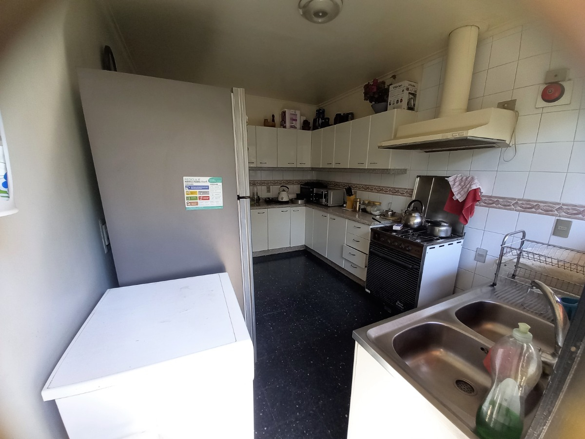 Arriendo Casa NOSP 4D 2B 3E Los Dominicos - Las Condes